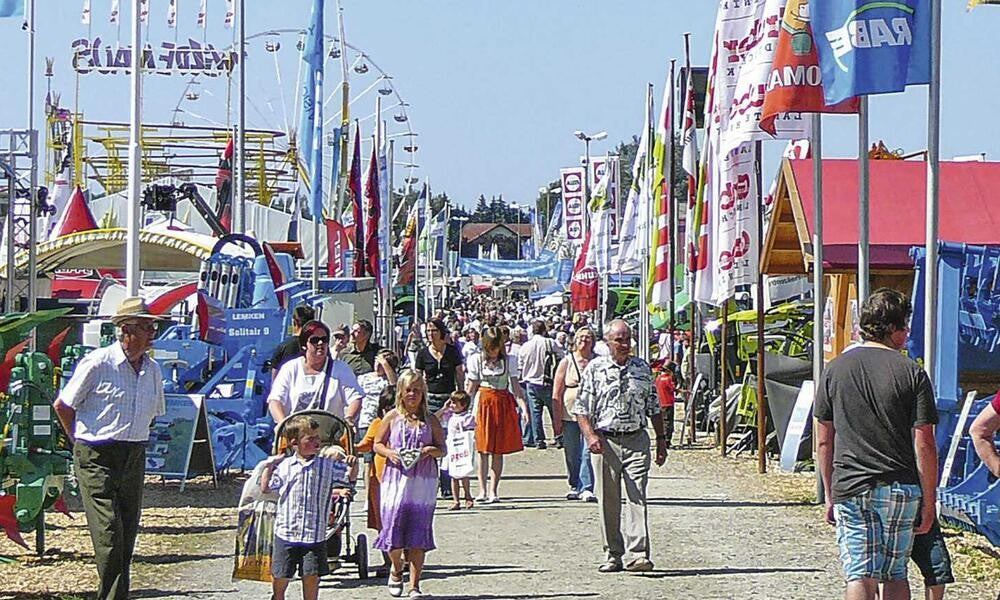 Besucht MONA auf dem Karpfhamer Fest & Rottalschau am Stand 2702