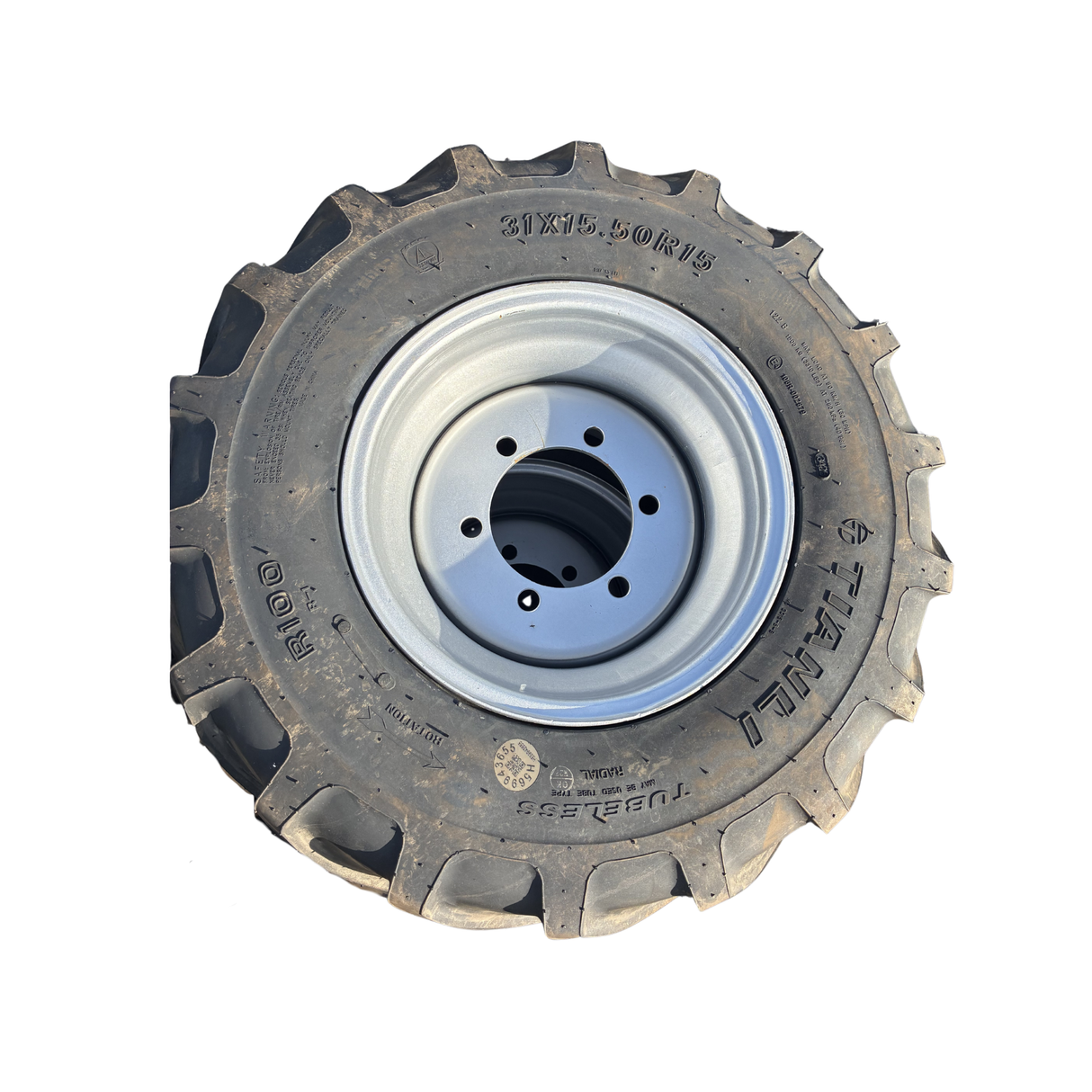 Rad mit einem Radialreifen 31x15,5-R15 (1 Stück) M10490