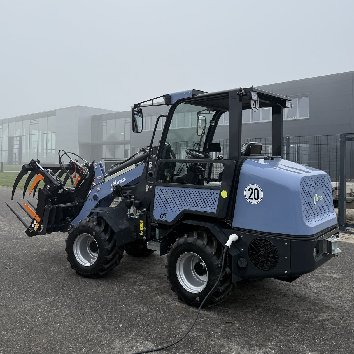 MONA Solara chargeur agricole électrique - Nouveau