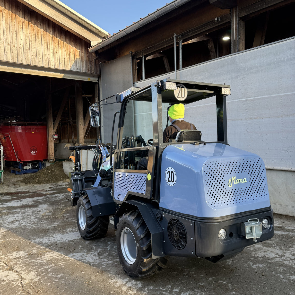 MONA Solara chargeur agricole électrique - Nouveau