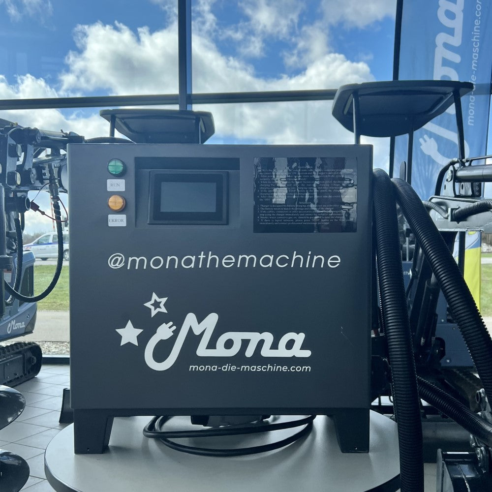 MONA Lunar