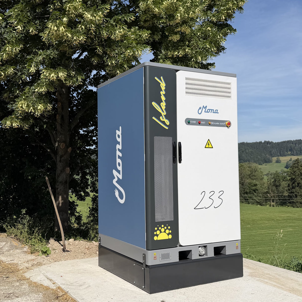 MONA Island 233 notstromfähiger Energiespeicher