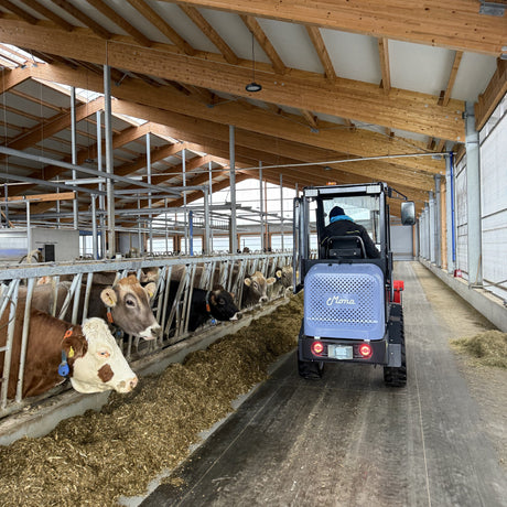 MONA Terra elektrischer Hoflader