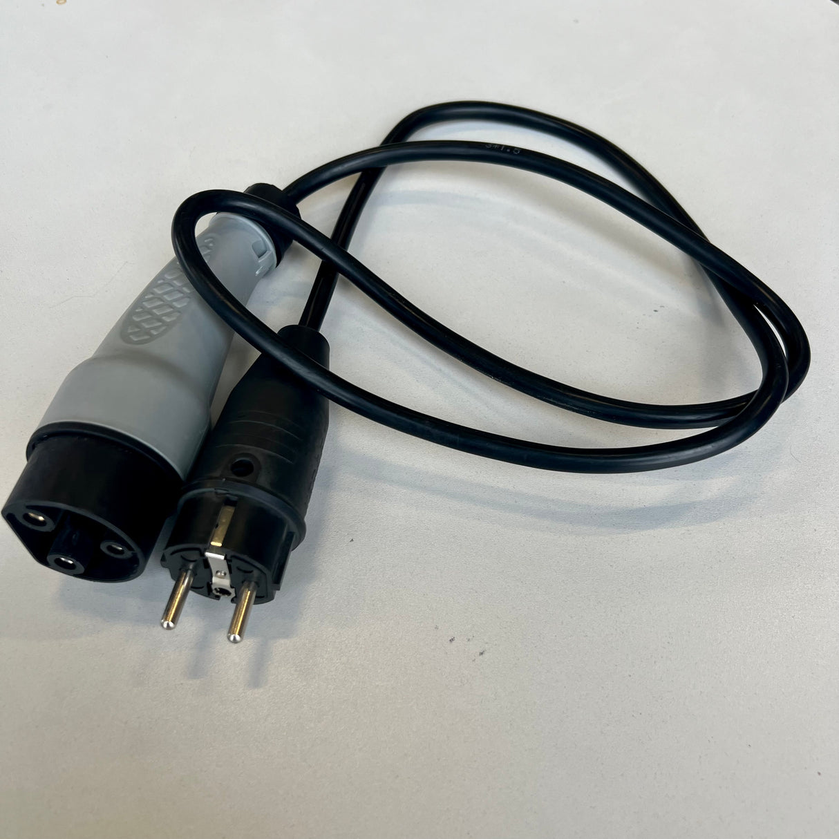 Câble de charge MONA eHoflader pour 230 V Schuko MONACL011029 